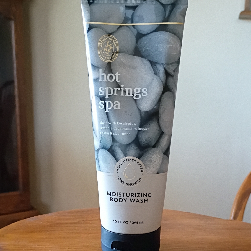 Moisturizing Body Wash - Gray